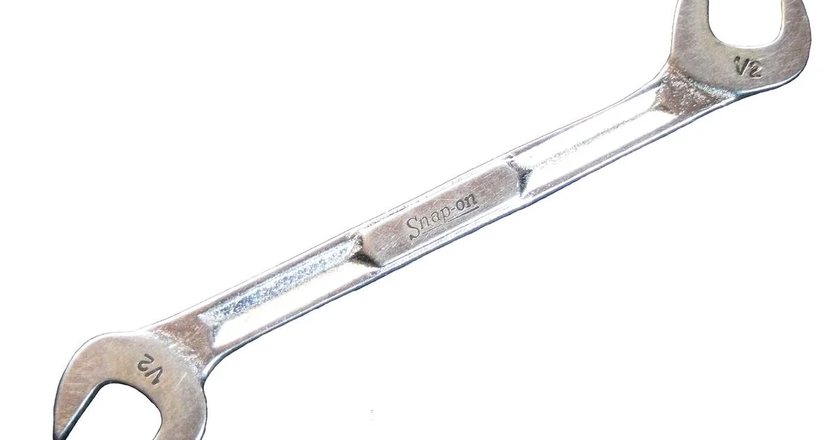 Spark Plug Wrench Sizes - MultiPlugging